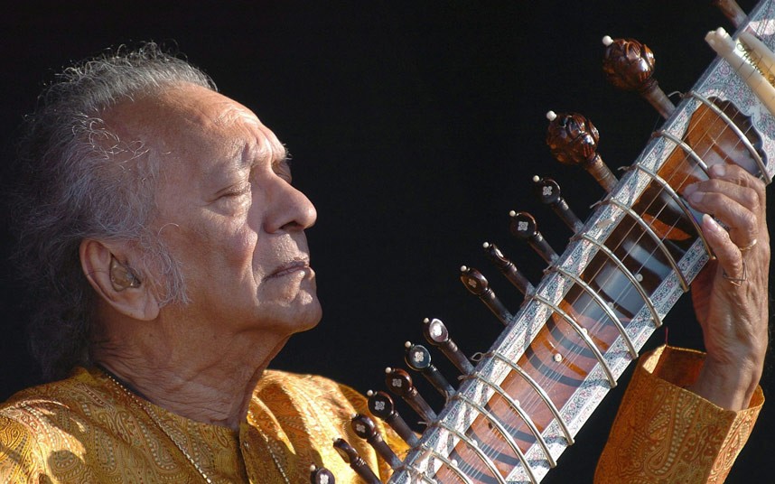 ravi-shankar-4-2425228k.jpg