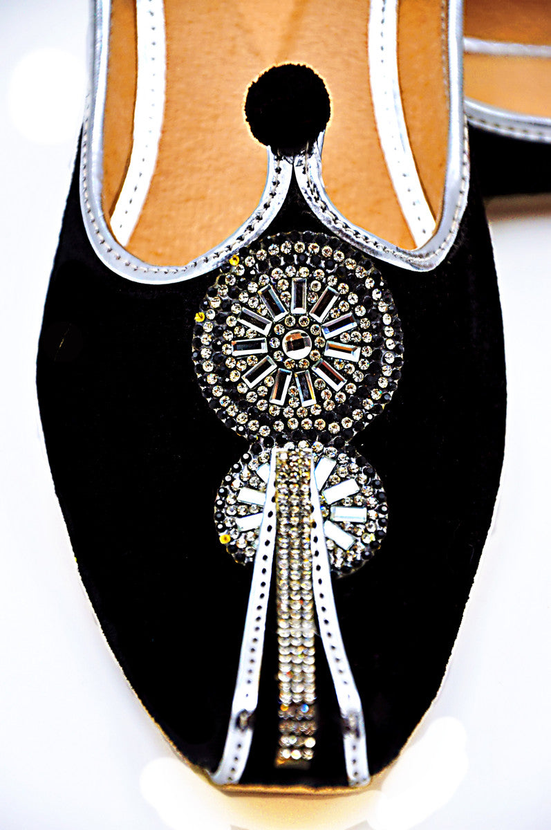 Punjabi Jutti (Black Sparkle)