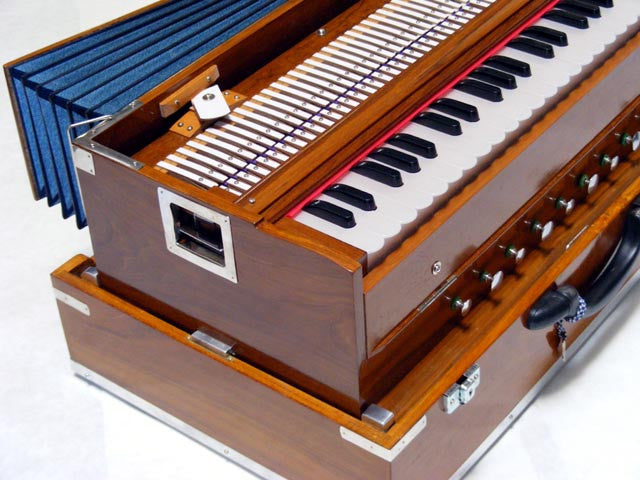 Harmonium MKS SPL-22 - (Blemished)