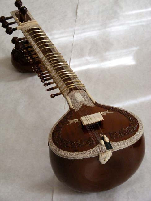 Kanai Lal Garland Sitar